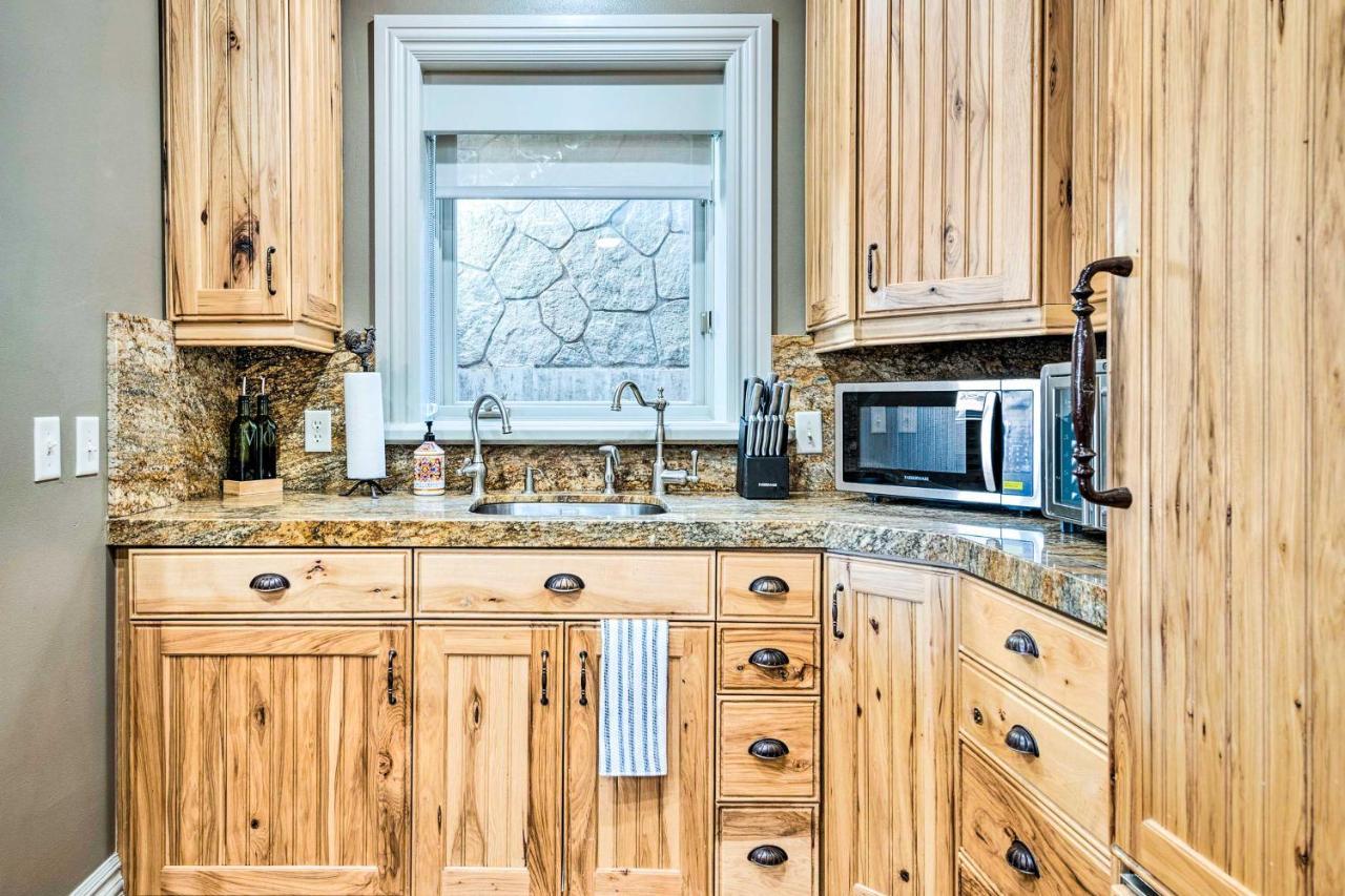 Family-Friendly Utah Vacation Rental Near Skiing! Sandy Exteriör bild